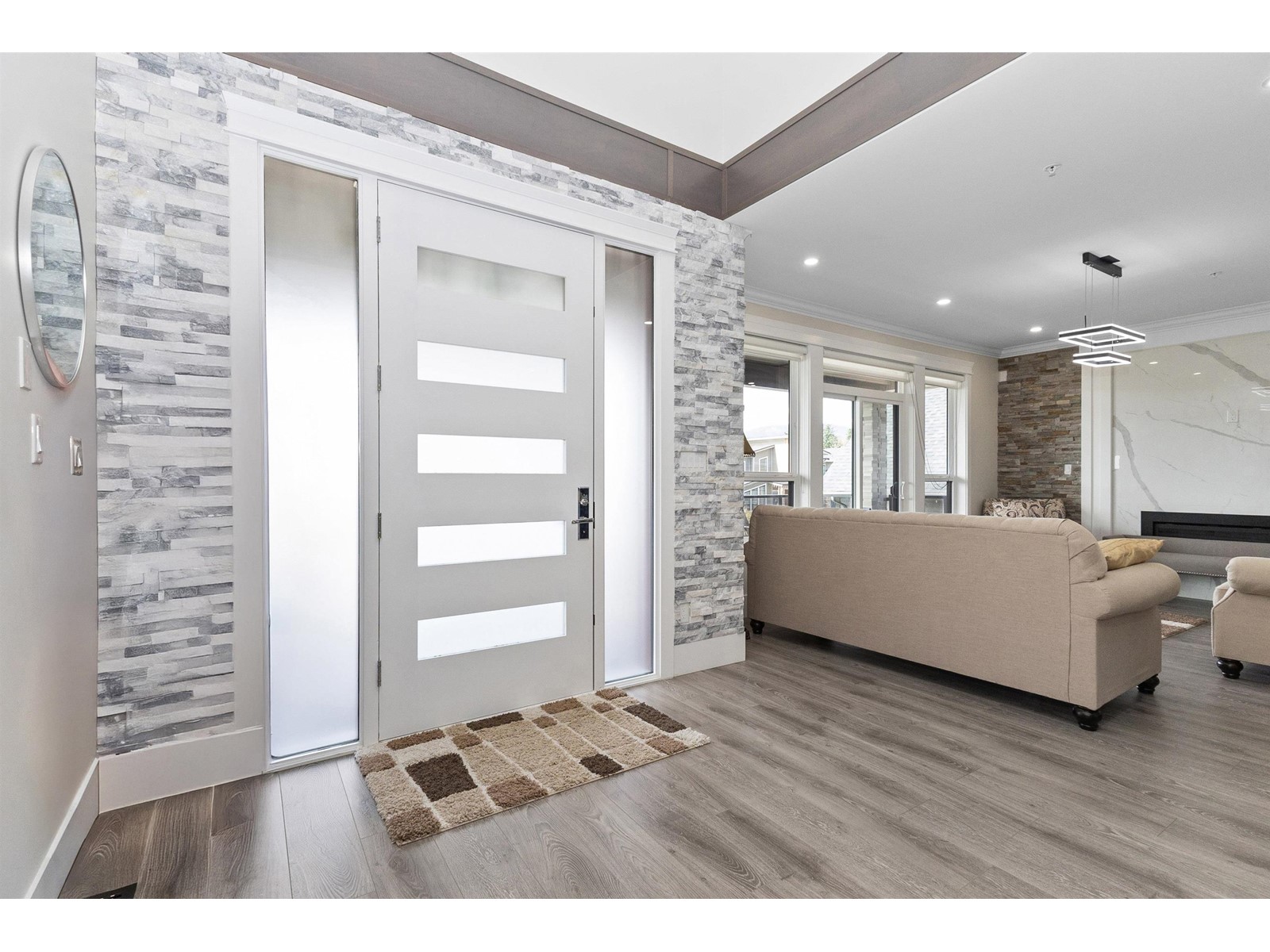 8408 Mctaggart Street, Mission, British Columbia  V2V 6S6 - Photo 25 - R2983031