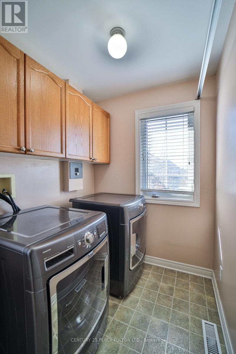 Photo 22 of 38 for 510 South Leaksdale Circle