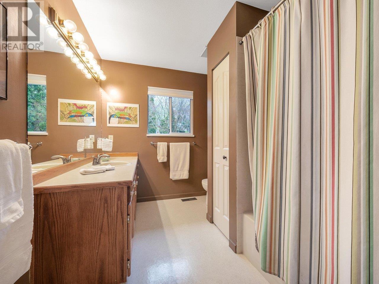 2817 Greenbrier Place, Coquitlam, British Columbia  V3E 2S4 - Photo 26 - R2987688