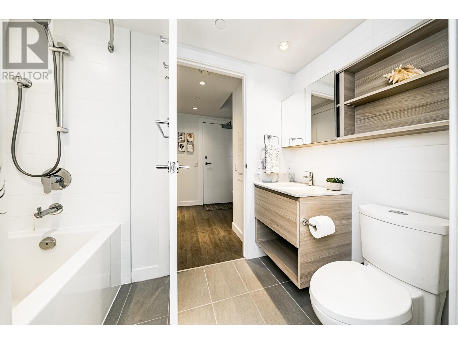 1306 988 Quayside Drive, New Westminster, British Columbia  V3M 0L5 - Photo 10 - R2987756