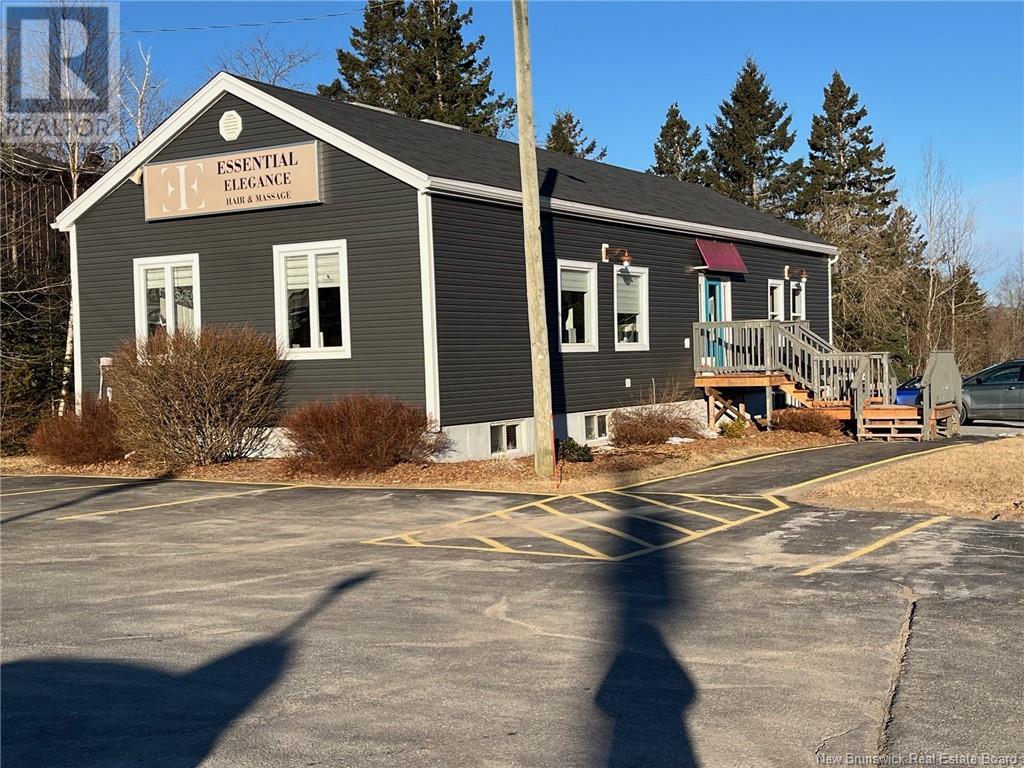 135 Hampton Road, Rothesay, New Brunswick  E2E 2N6 - Photo 12 - NB114048