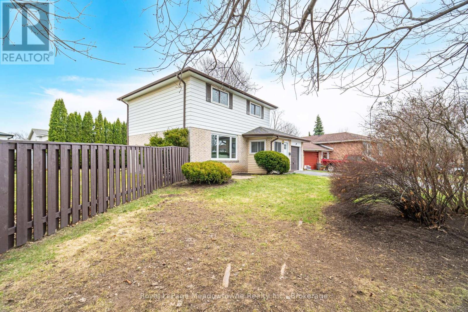 Property at 204 BOUSFIELD CRESCENT image 5