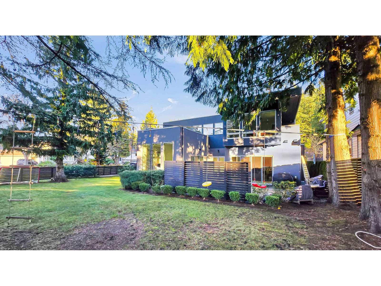 12768 26b Avenue, Surrey, British Columbia  V4A 3T3 - Photo 29 - R2987276