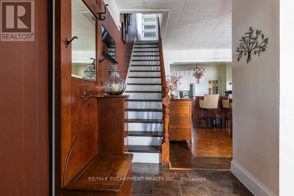 Property at 67 BEECHWOOD AVENUE image 5