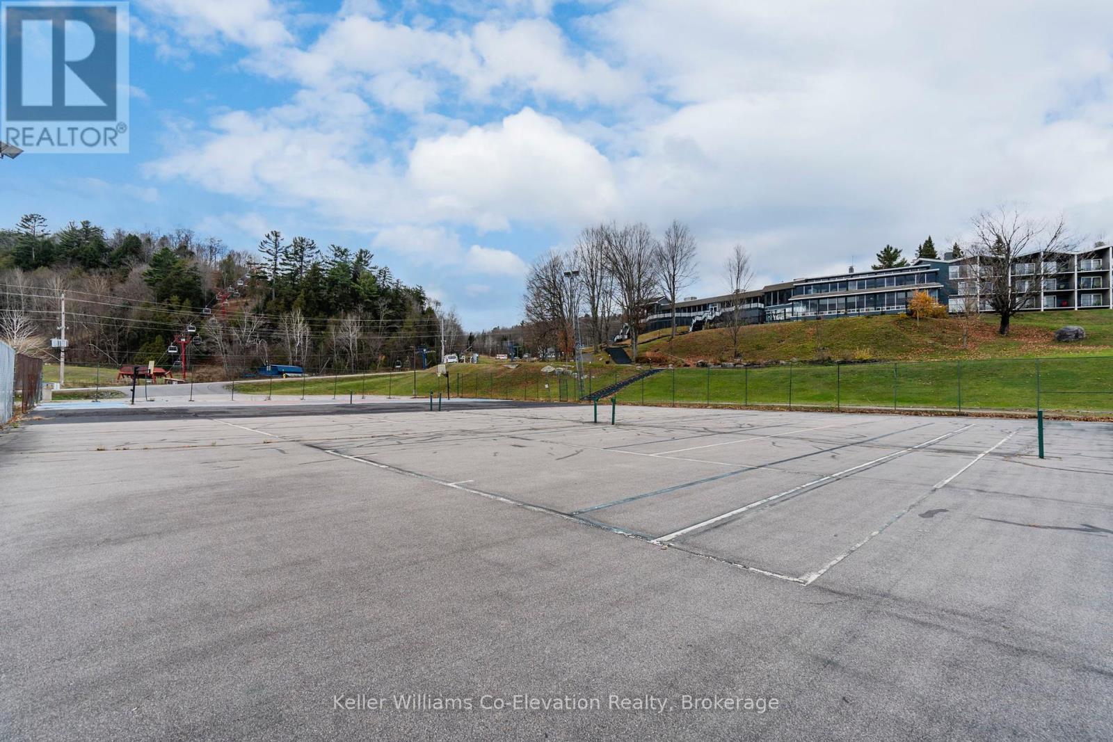27 Turner Drive, Huntsville, Ontario  P1H 1A8 - Photo 24 - X12070085