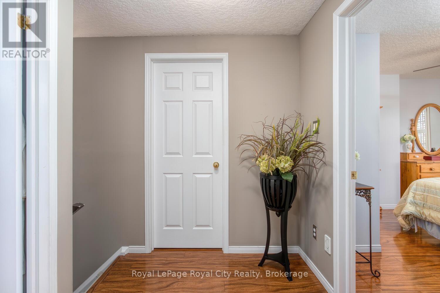 37 - 941 Gordon Street S, Guelph, Ontario  N1G 4R9 - Photo 33 - X12070110