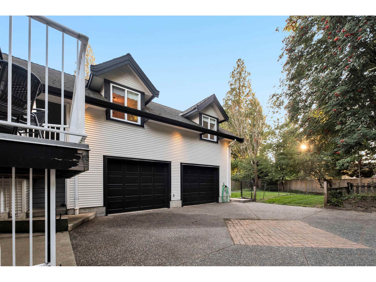 Property at 9067 TRATTLE STREET image 3