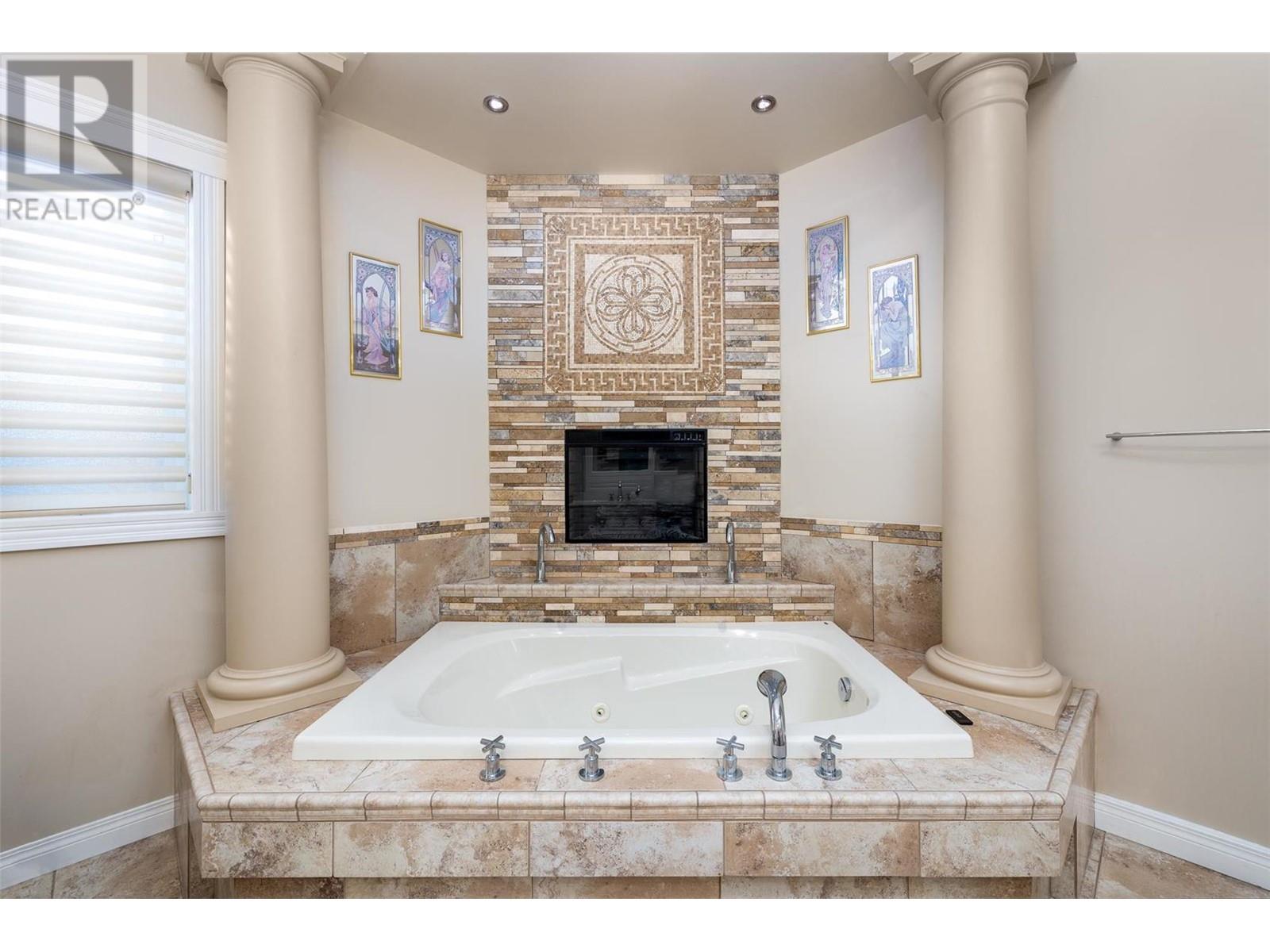 375 Trumpeter Court, Kelowna, British Columbia  V1W 5J4 - Photo 28 - 10338240