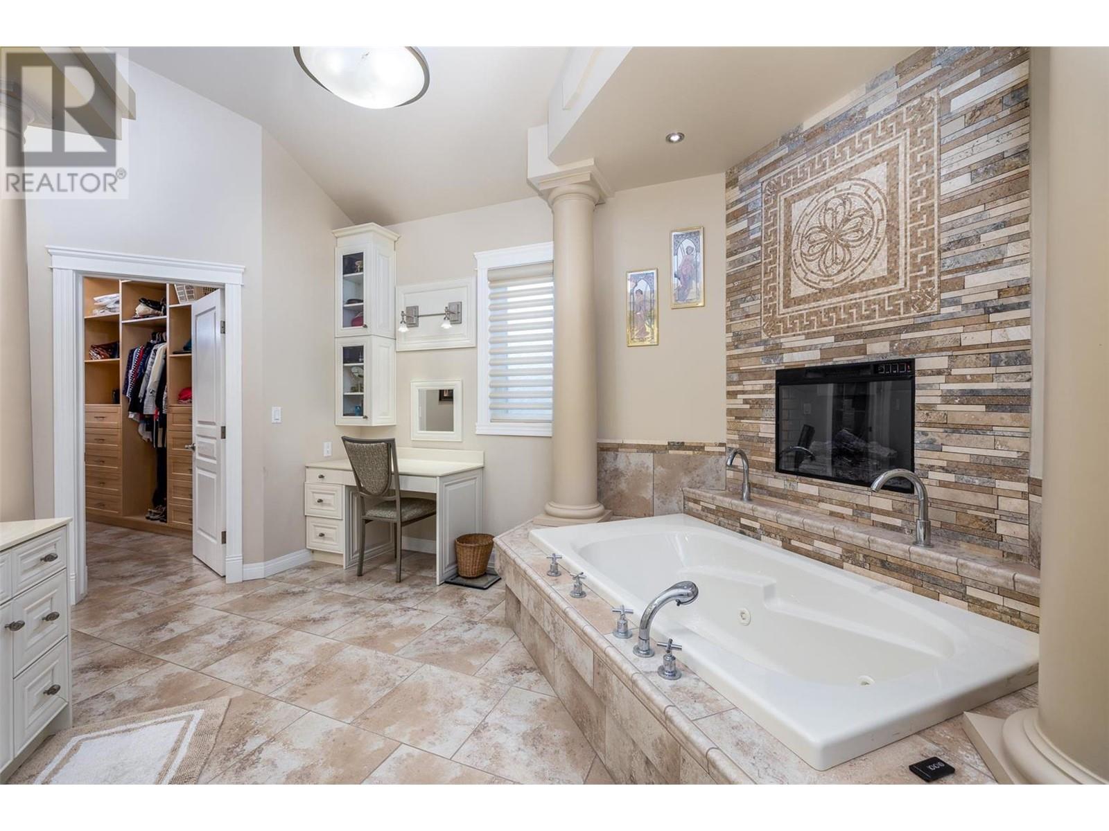 375 Trumpeter Court, Kelowna, British Columbia  V1W 5J4 - Photo 29 - 10338240