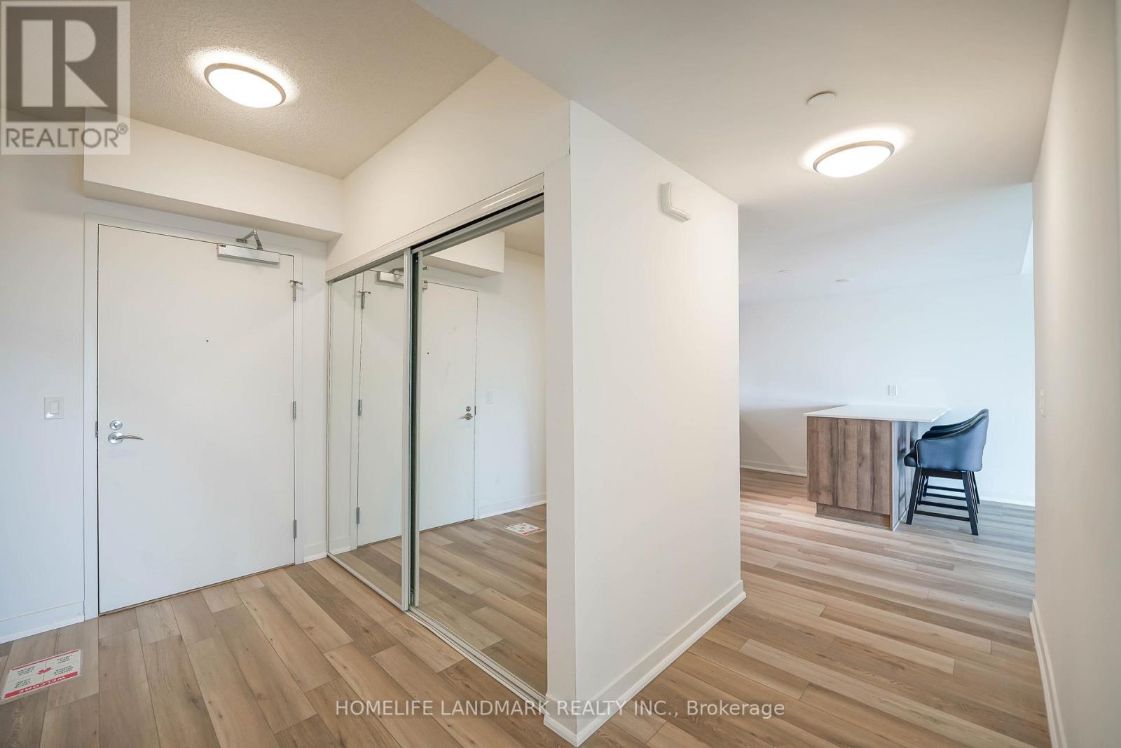 Property at 310 - 1028 MCNICOLL AVENUE image 4
