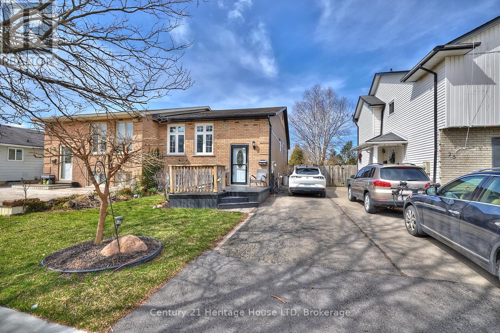 Property at 27 MAYFAIR DRIVE image 1