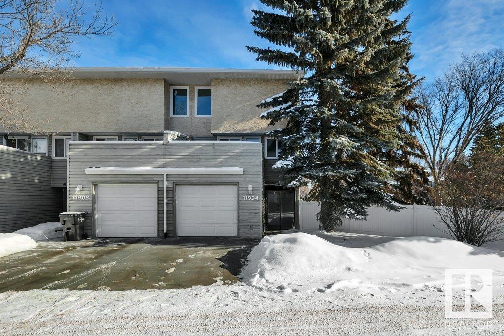 Property at 11904 145 AV NW image 1