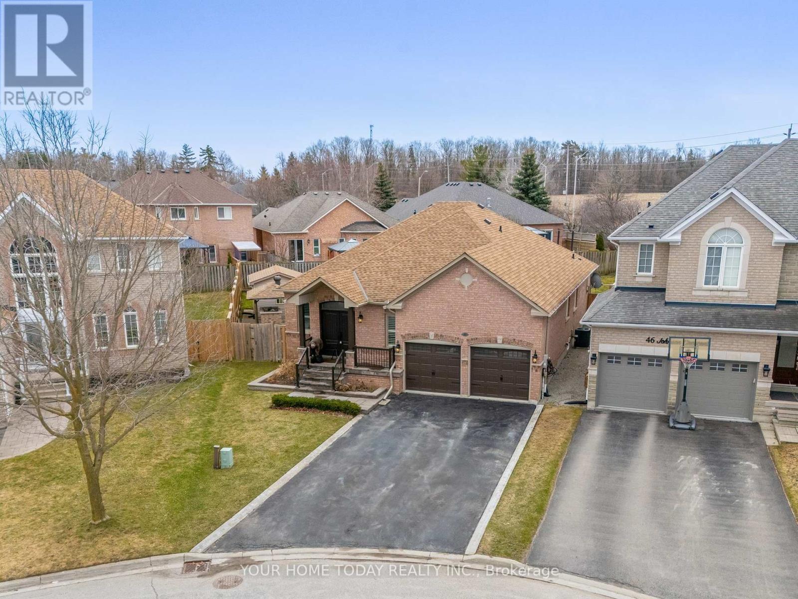 Property at 48 JOHNSON CRESCENT image 3