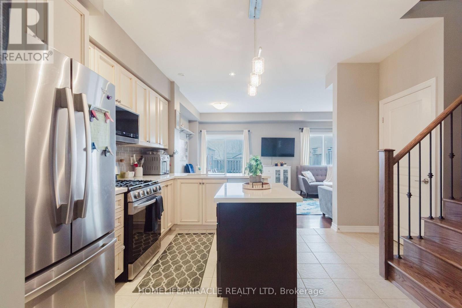 43 - 515 Winston Road, Grimsby, Ontario  L3M 0C8 - Photo 8 - X12070129