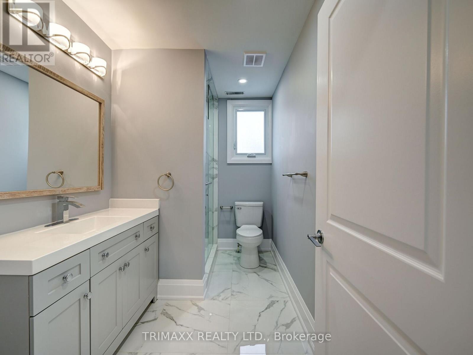 78 Livingston Avenue, Grimsby, Ontario  L3M 1L5 - Photo 43 - X12070153