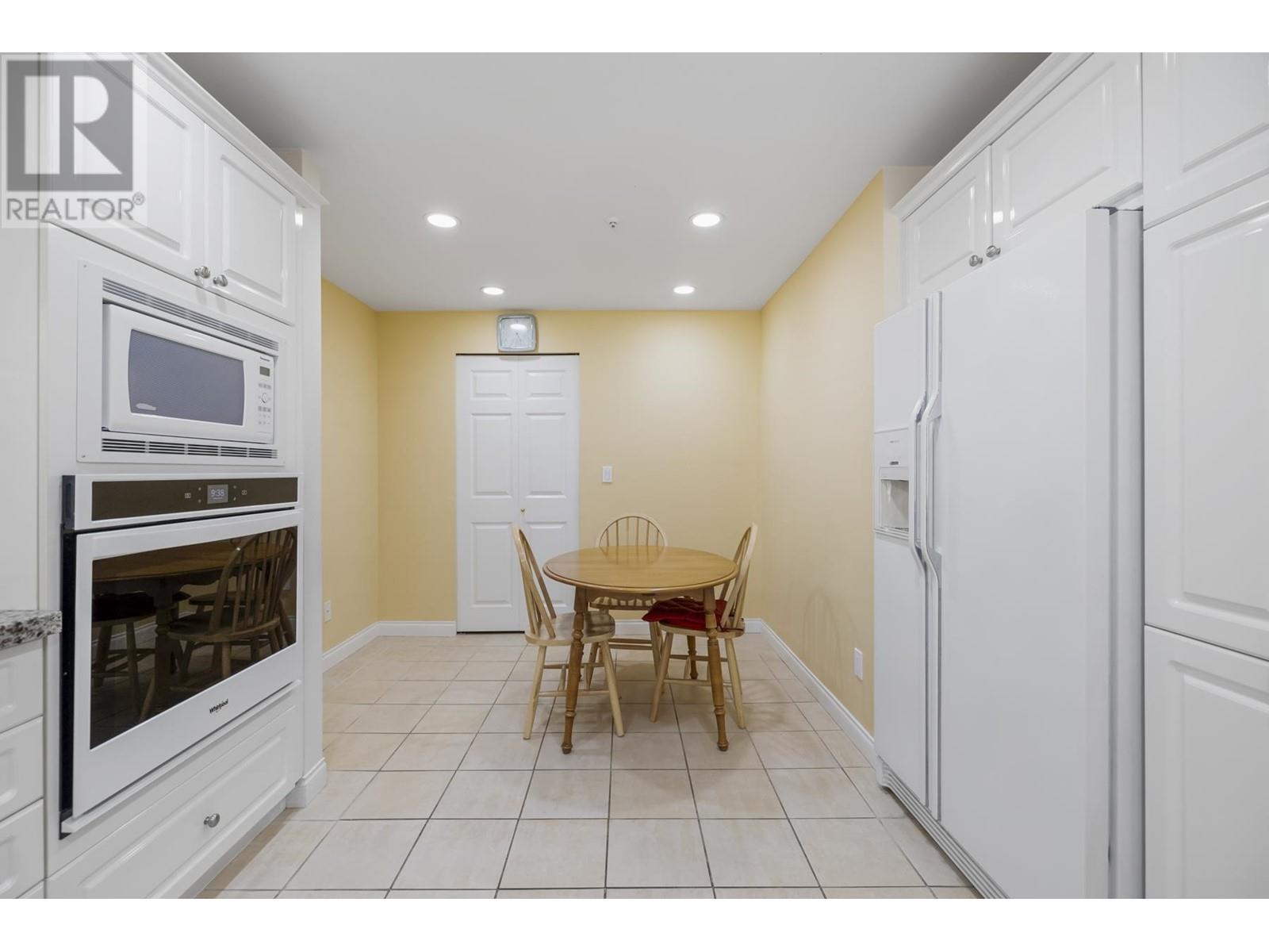 201 5700 Larch Street, Vancouver, British Columbia  V6M 4E2 - Photo 12 - R2987795