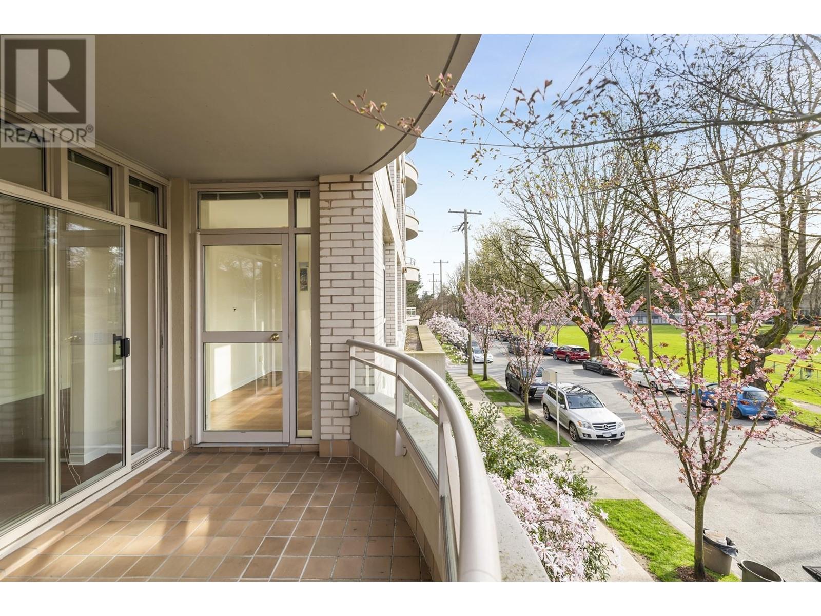 201 5700 Larch Street, Vancouver, British Columbia  V6M 4E2 - Photo 25 - R2987795