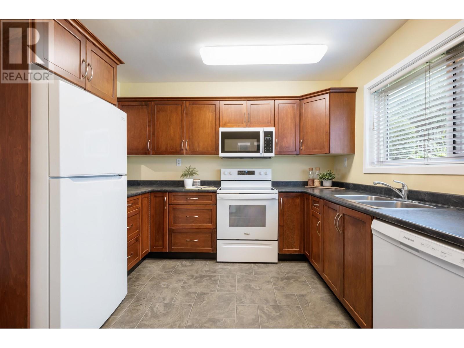 1079 Cecile Drive, Port Moody, British Columbia  V3H 1M6 - Photo 15 - R2987846