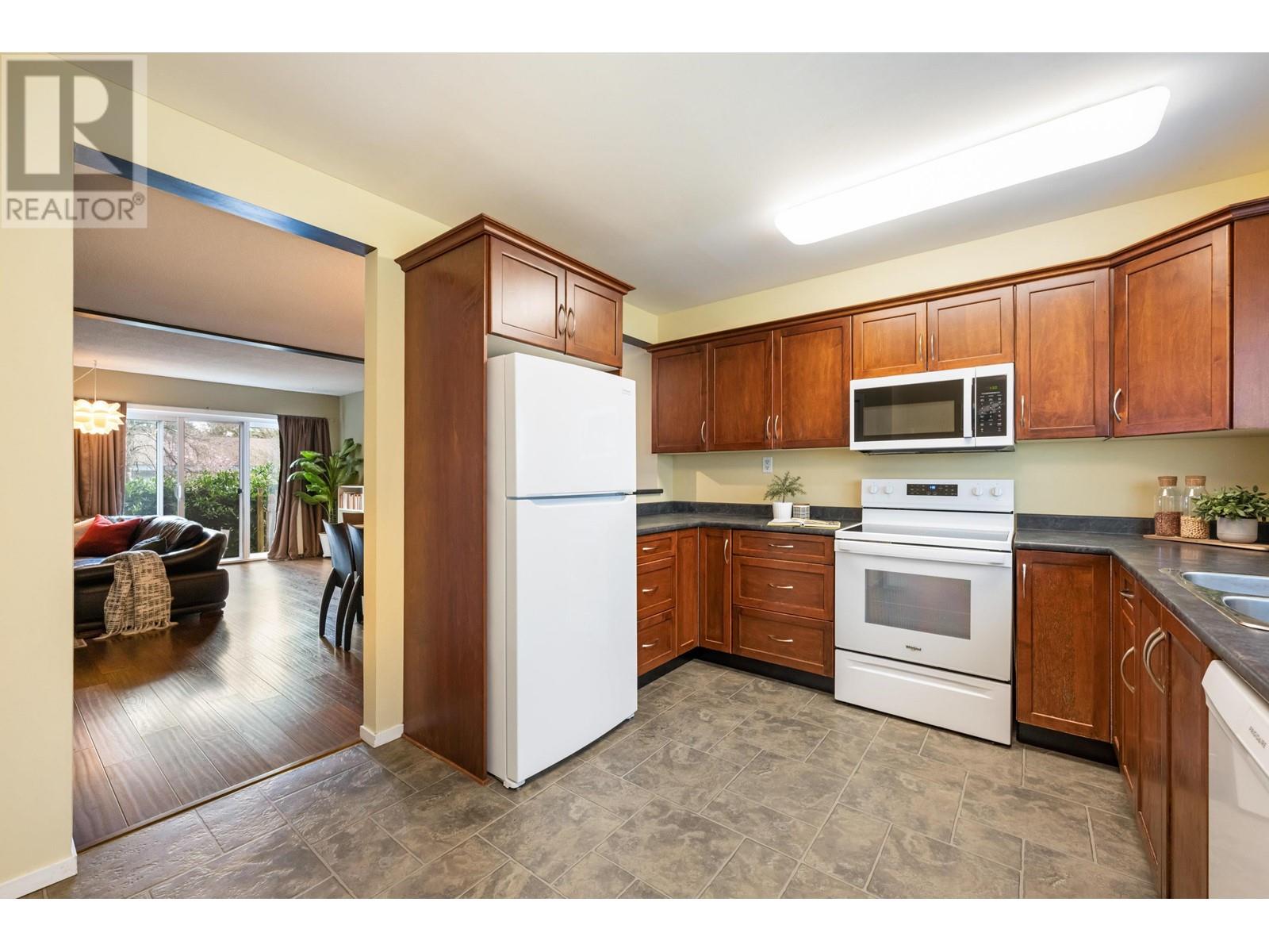 1079 Cecile Drive, Port Moody, British Columbia  V3H 1M6 - Photo 16 - R2987846