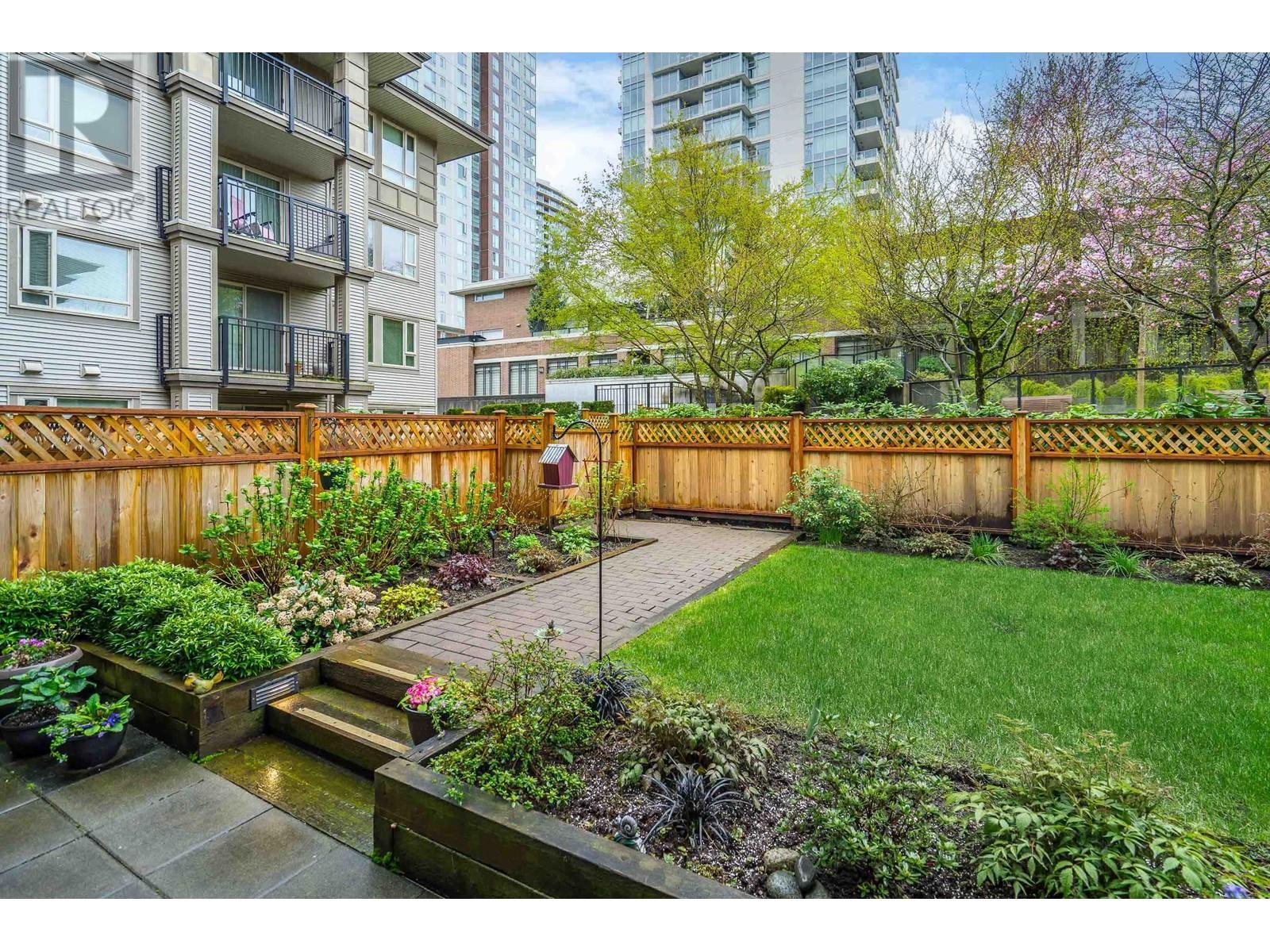 109 3105 Lincoln Avenue, Coquitlam, British Columbia  V3B 0E1 - Photo 32 - R2987867