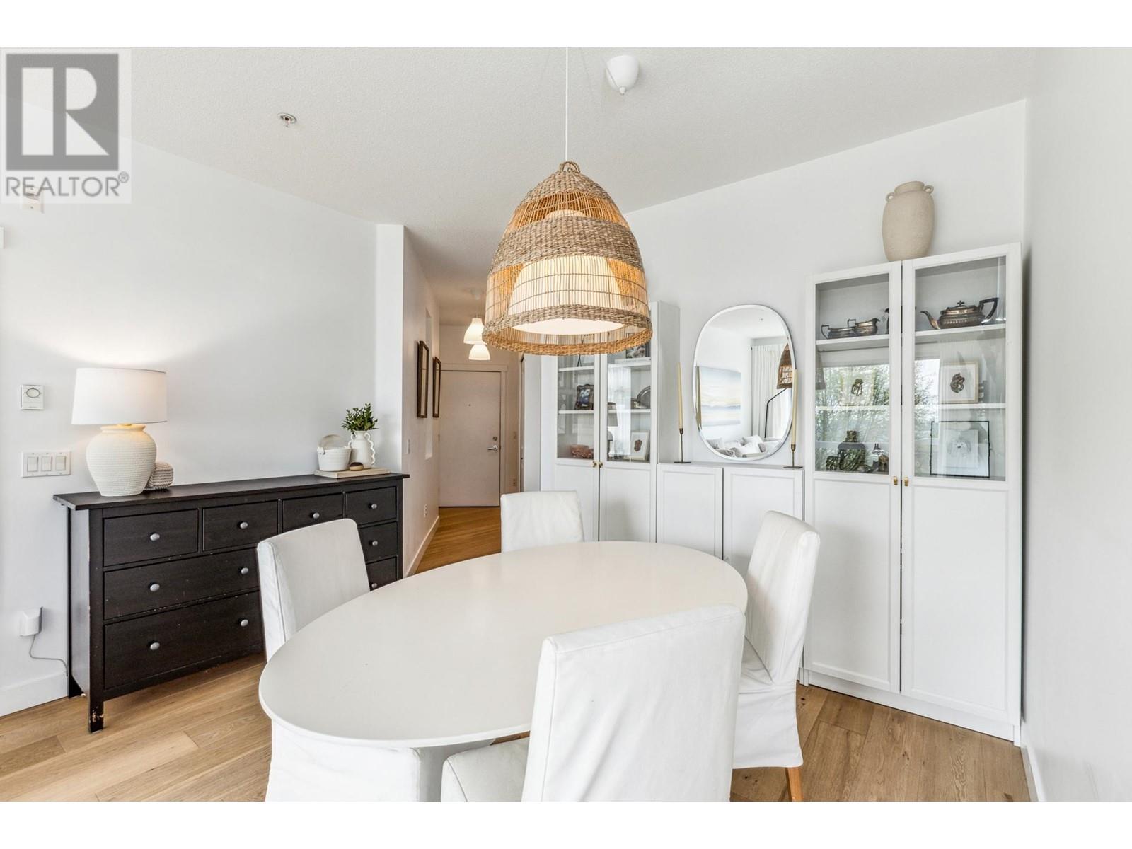 208 717 Chesterfield Avenue, North Vancouver, British Columbia  V7M 3L8 - Photo 5 - R2987876