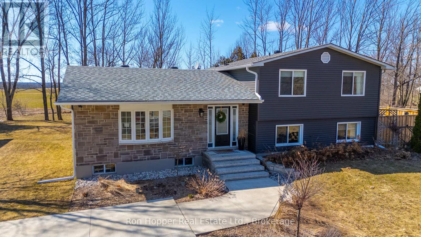 319370 Grey Rd 1 Road, Georgian Bluffs, Ontario  N0H 1S0 - Photo 6 - X12070216