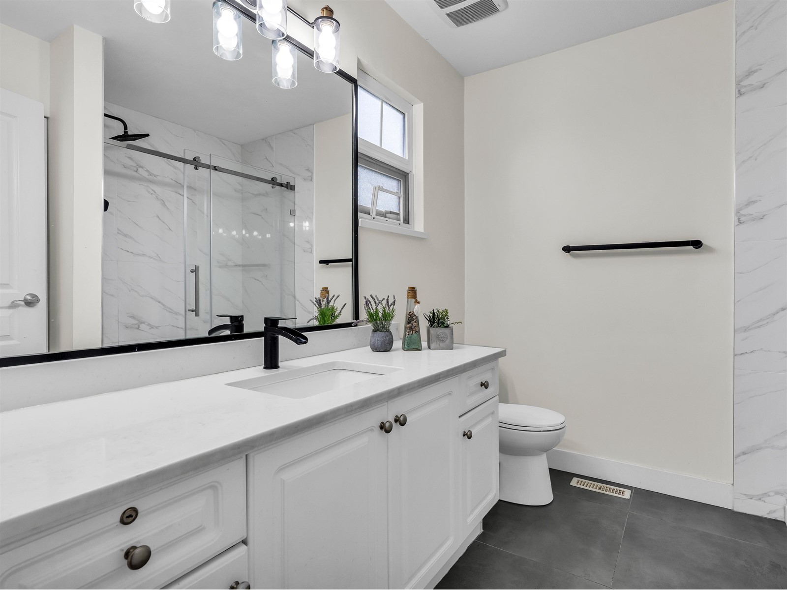 43 13499 92 Avenue, Surrey, British Columbia  V3V 8B7 - Photo 17 - R2987125