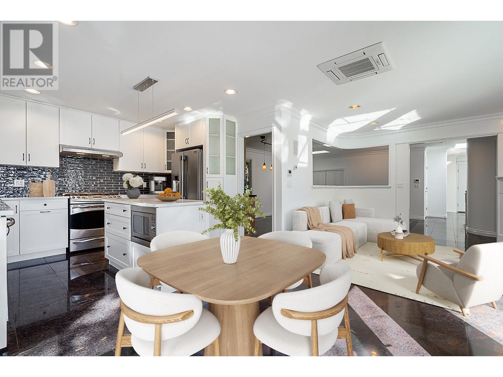 4275 St. Pauls Avenue, North Vancouver, British Columbia  V7N 1T4 - Photo 7 - R2987817
