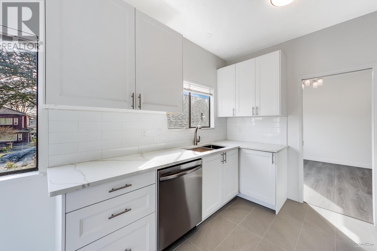 5970 Quebec Street, Vancouver, British Columbia  V5W 2P3 - Photo 8 - R2987819