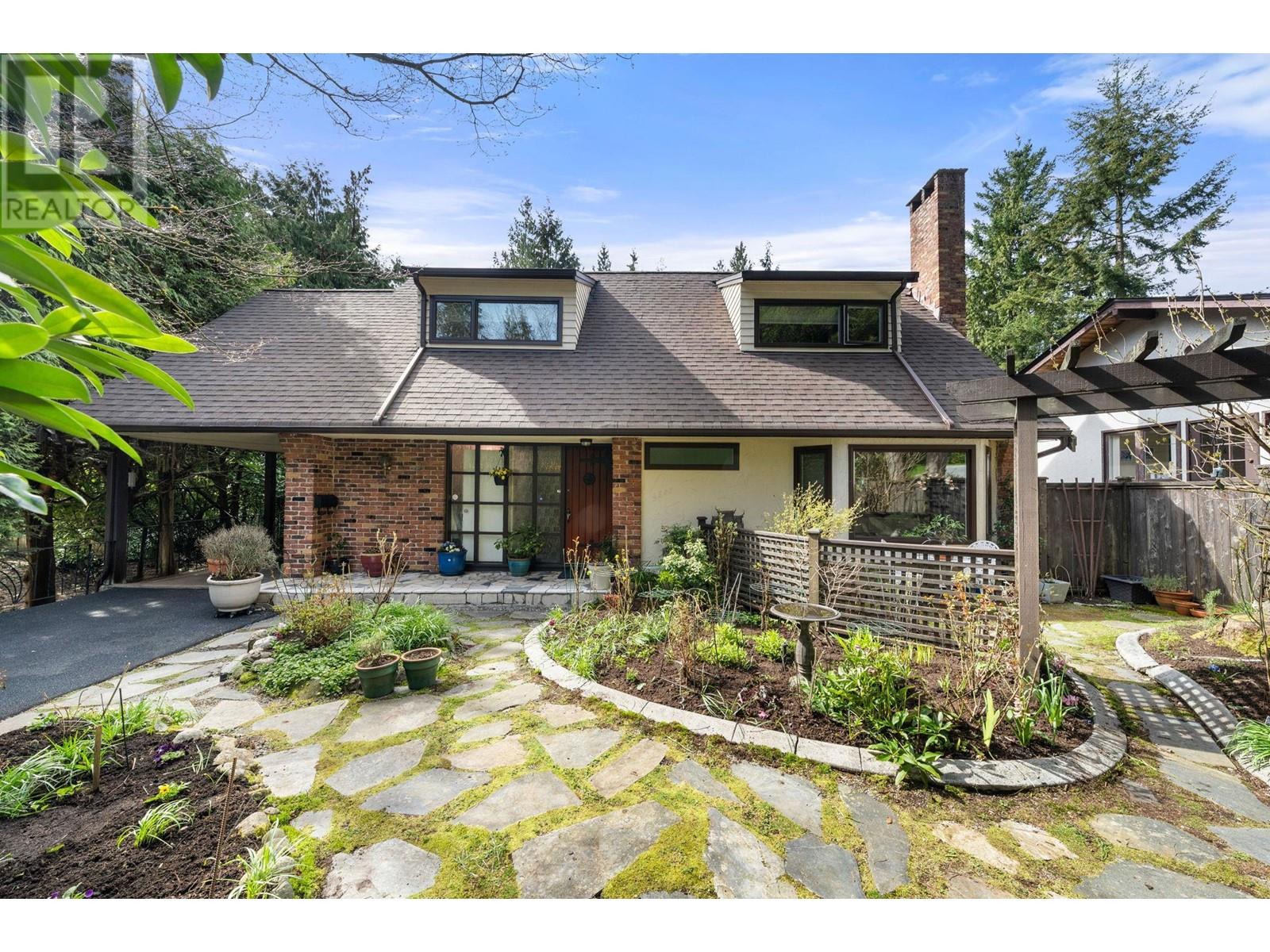 4533 RANGER AVENUE, north vancouver, British Columbia