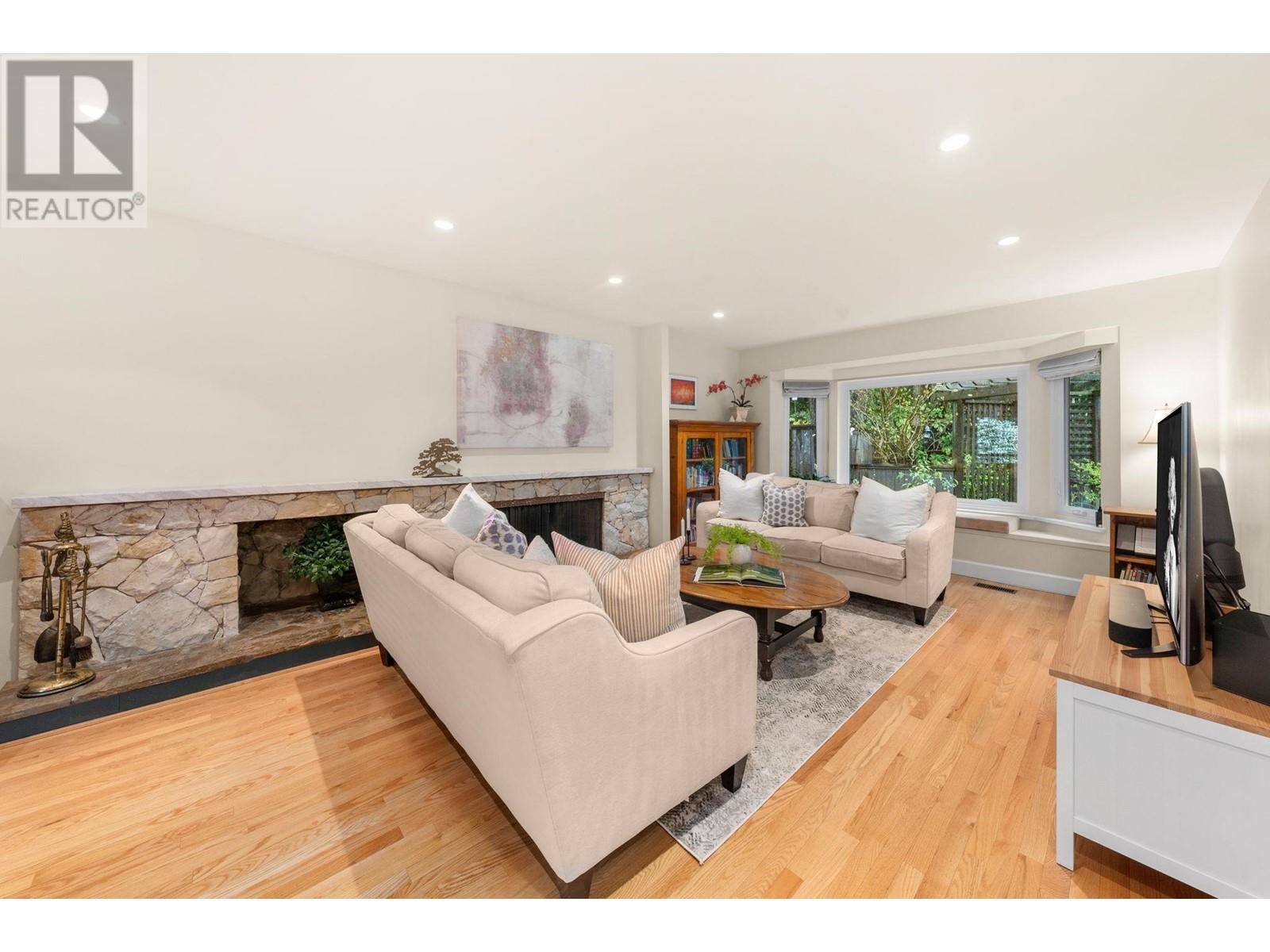4533 Ranger Avenue, North Vancouver, British Columbia  V7R 3L6 - Photo 13 - R2987850