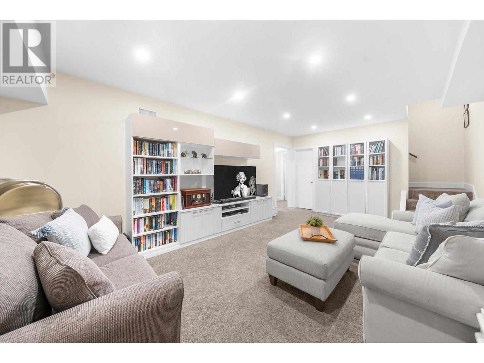 4533 Ranger Avenue, North Vancouver, British Columbia  V7R 3L6 - Photo 33 - R2987850