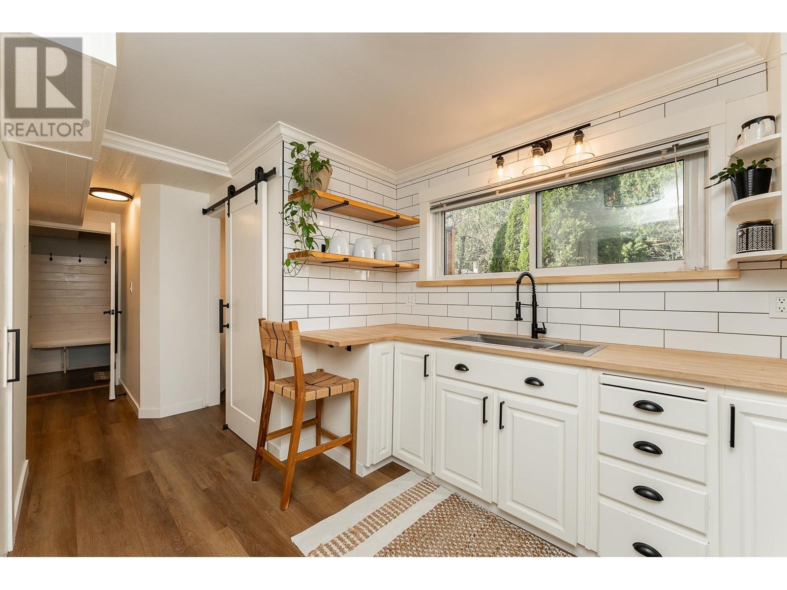 2161 Lamprey Drive, Port Coquitlam, British Columbia  V3C 1K4 - Photo 26 - R2987856