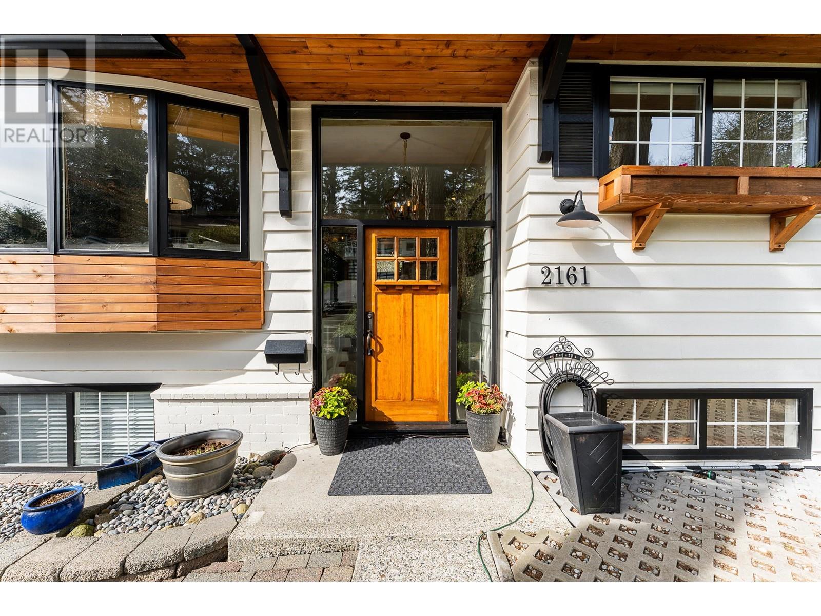 2161 Lamprey Drive, Port Coquitlam, British Columbia  V3C 1K4 - Photo 37 - R2987856
