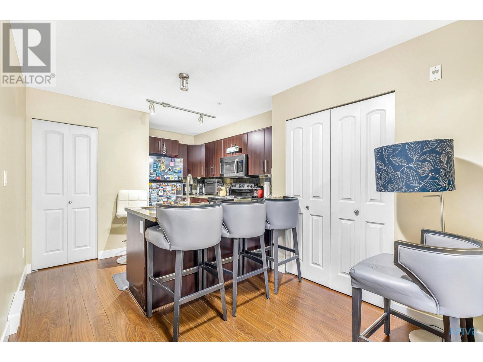 11 7428 14th Avenue, Burnaby, British Columbia  V3N 0C2 - Photo 11 - R2986876
