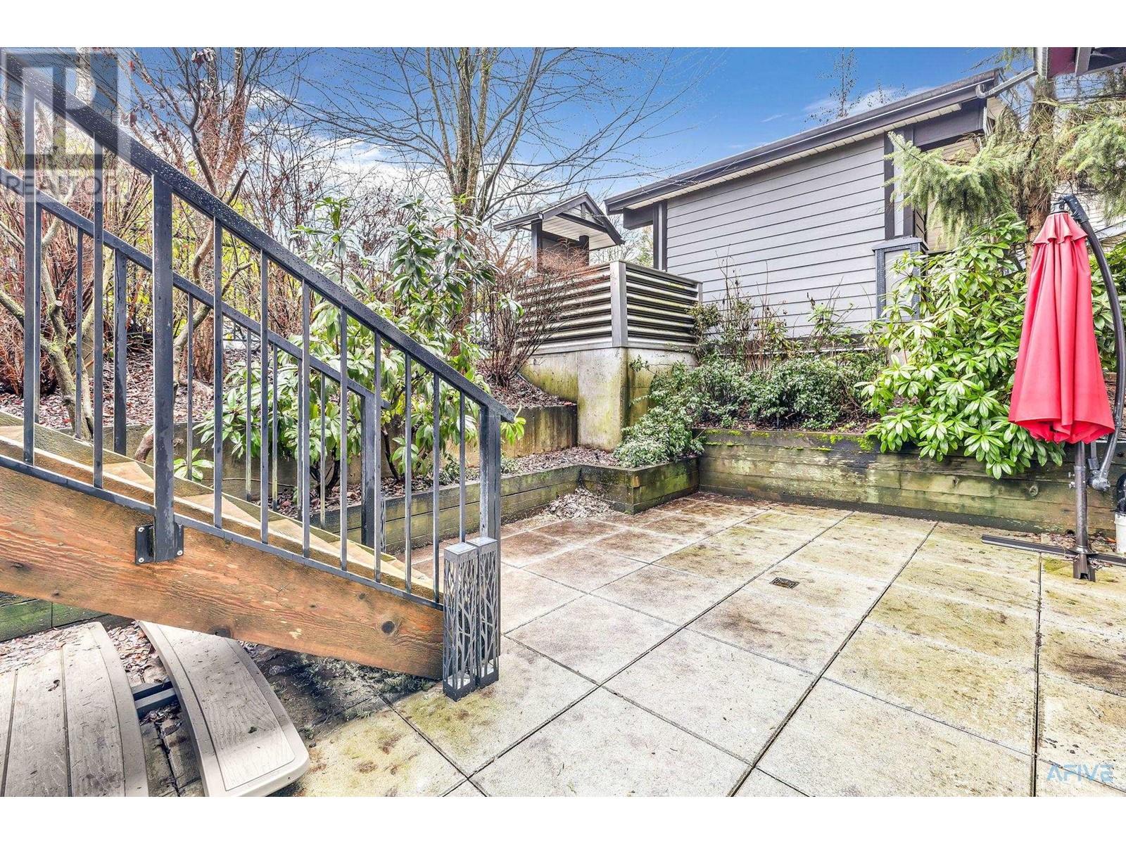11 7428 14th Avenue, Burnaby, British Columbia  V3N 0C2 - Photo 6 - R2986876