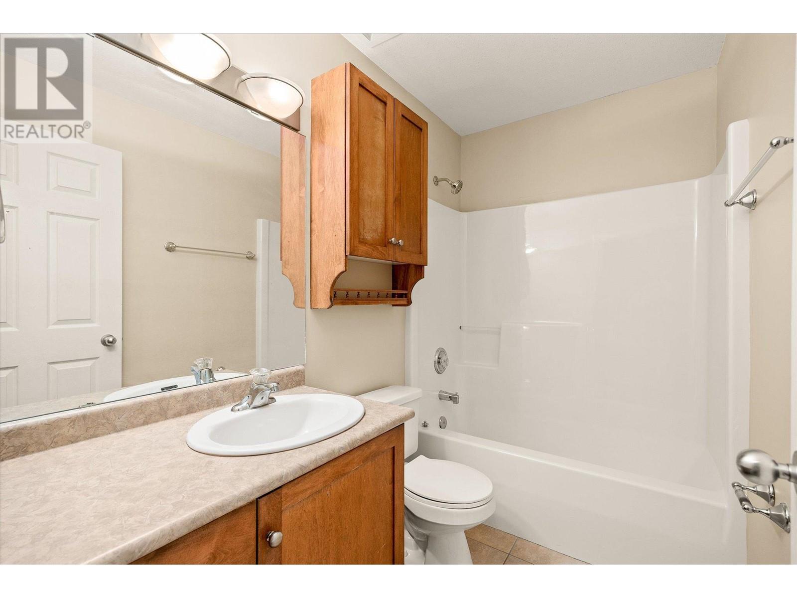 5460 Clements Crescent Unit# #106, Peachland, British Columbia  V0H 1X5 - Photo 26 - 10341344