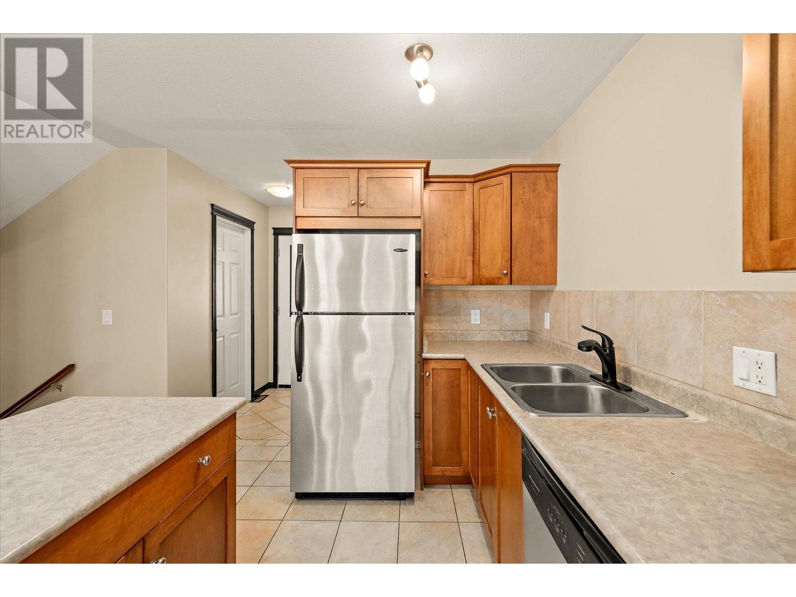 5460 Clements Crescent Unit# #106, Peachland, British Columbia  V0H 1X5 - Photo 10 - 10341344