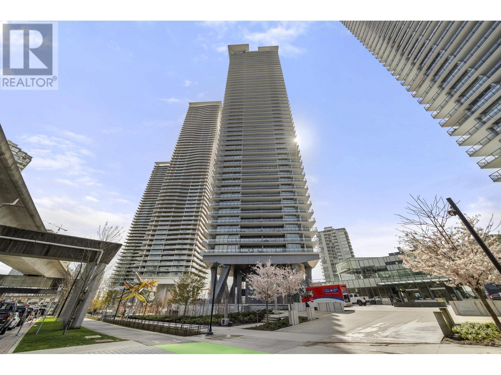 1010 4730 LOUGHEED HIGHWAY, burnaby, British Columbia