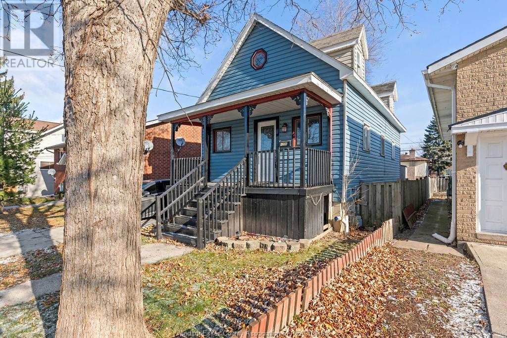 Property at 1226 HIGH image 3