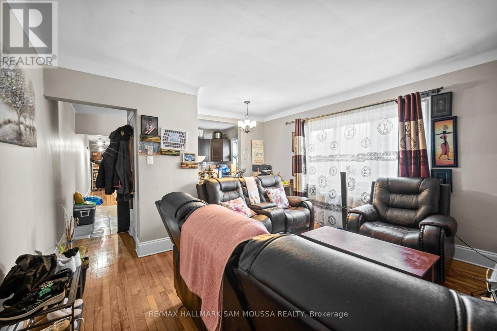 329 Richelieu Avenue, Ottawa, Ontario  K1L 6J7 - Photo 18 - X12070226