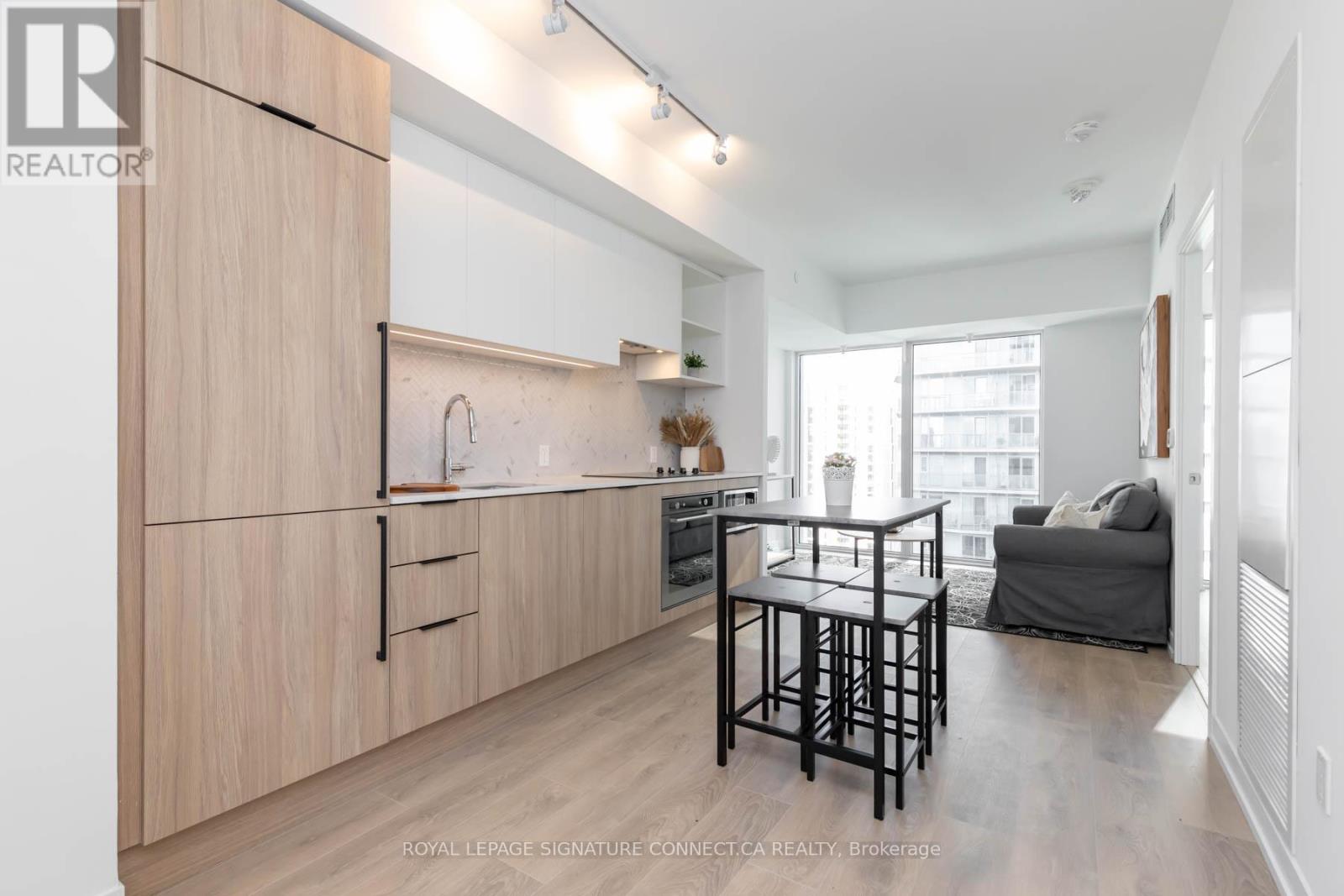 3115 - 82 Dalhousie Street, Toronto, Ontario  M5B 0C5 - Photo 2 - C12070210