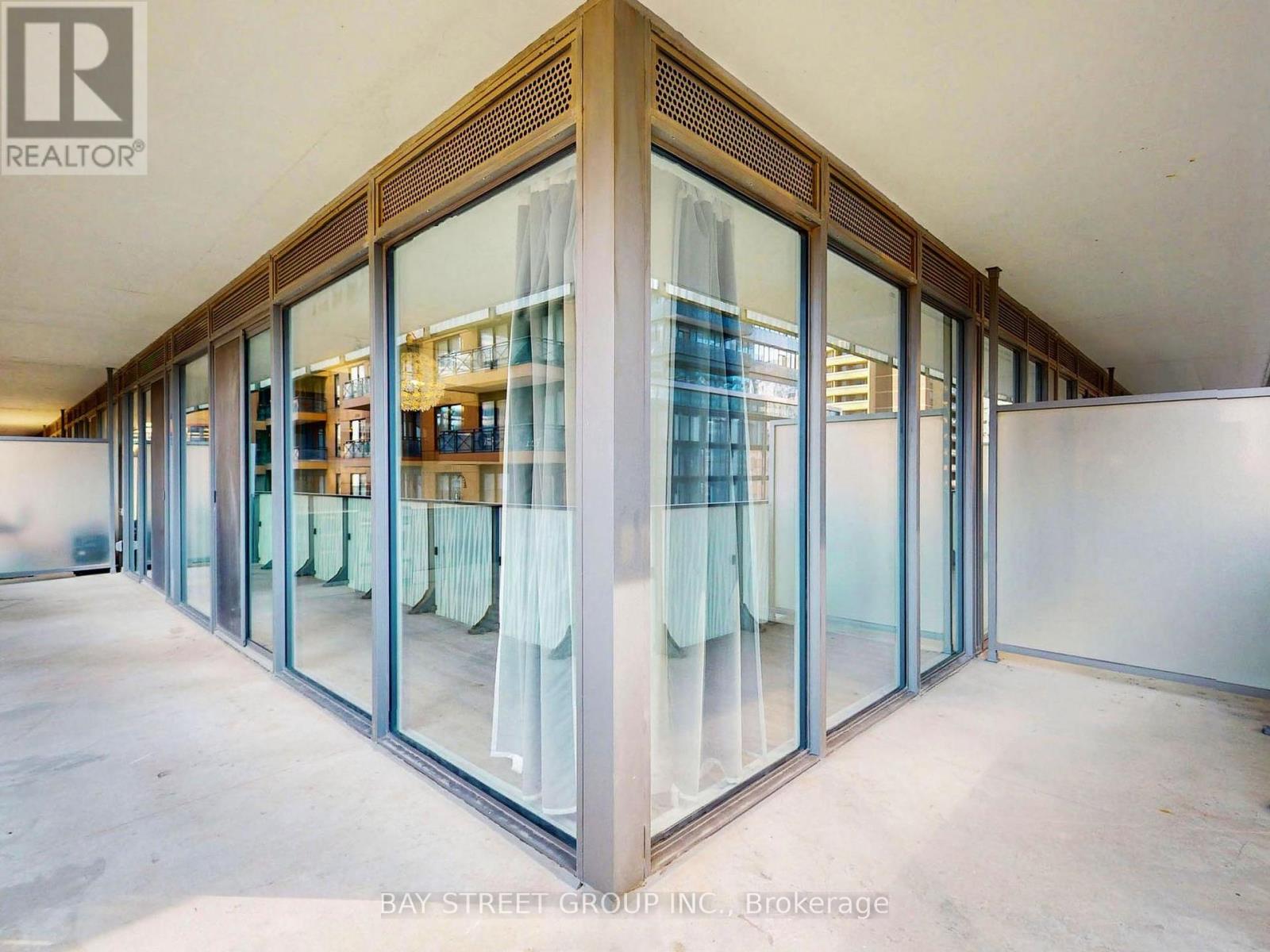 504 - 42 CHARLES STREET E, Toronto, Ontario