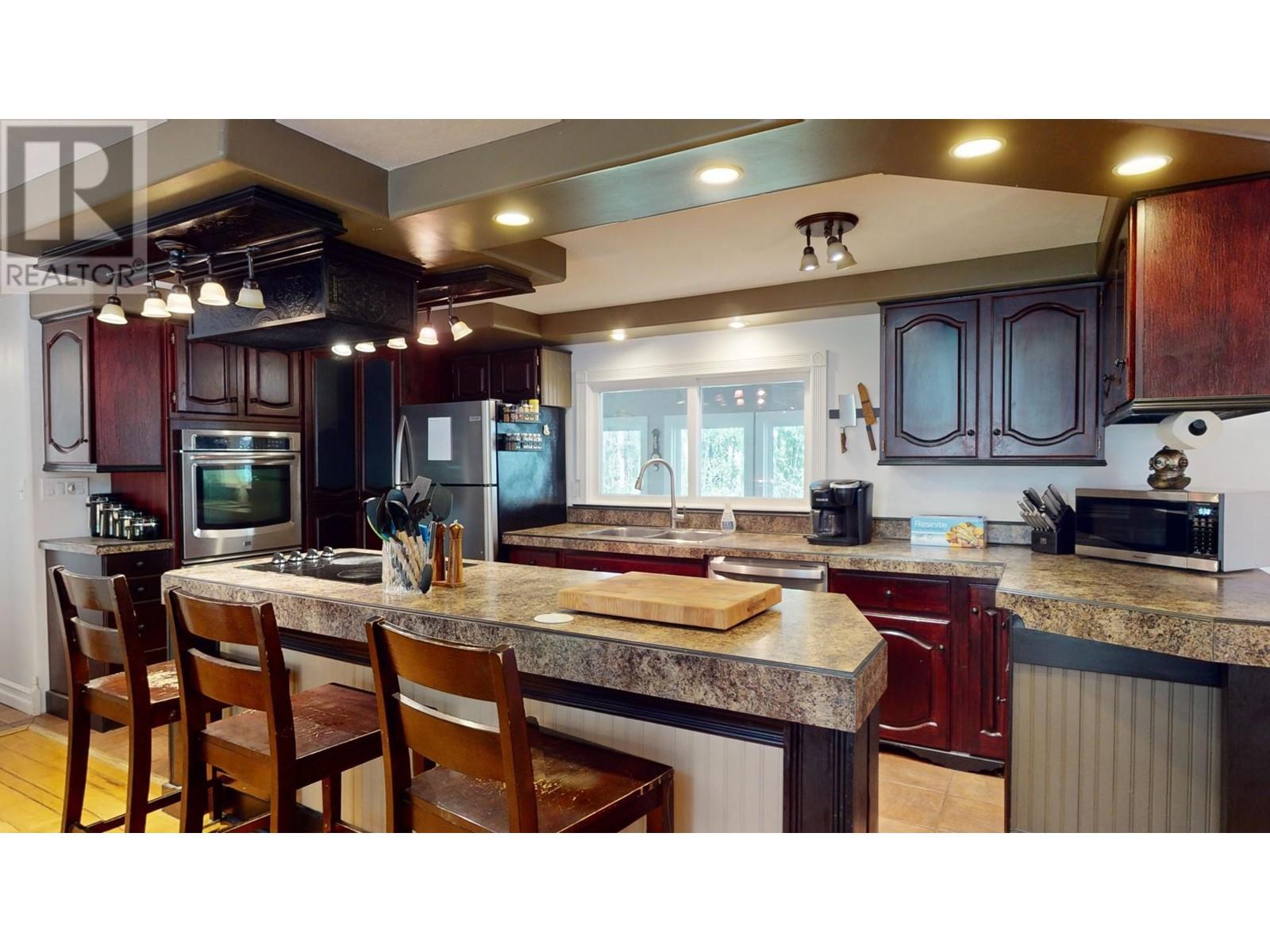 Property at 1272 HAUSAMAN ROAD image 5