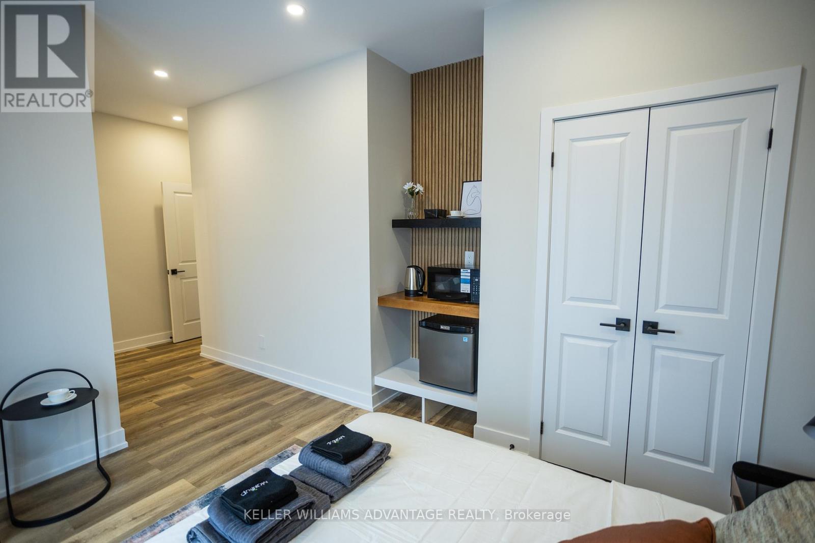 Unit 3 - 21 Batavia Avenue, Toronto, Ontario  M6N 4A1 - Photo 17 - W12070201