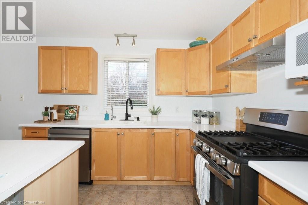 226 Charlotta Street, Baden, Ontario  N3A 4M8 - Photo 14 - 40714991