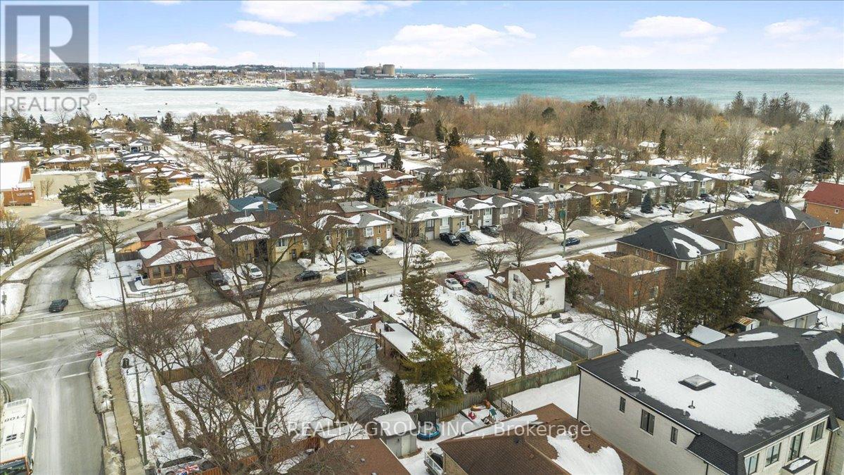 692 West Shore Boulevard, Pickering, Ontario  L1W 2T9 - Photo 6 - E12069739