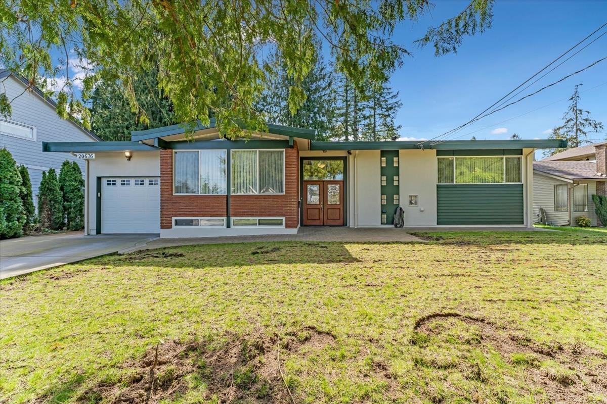 Property at 20676 46A AVENUE image 1