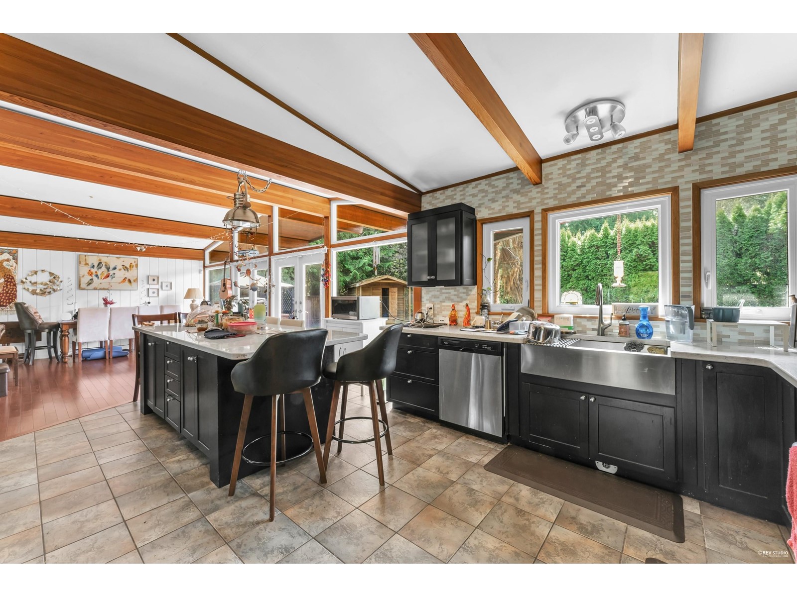 14243 31a Avenue, Surrey, British Columbia  V4P 2J3 - Photo 4 - R2987427