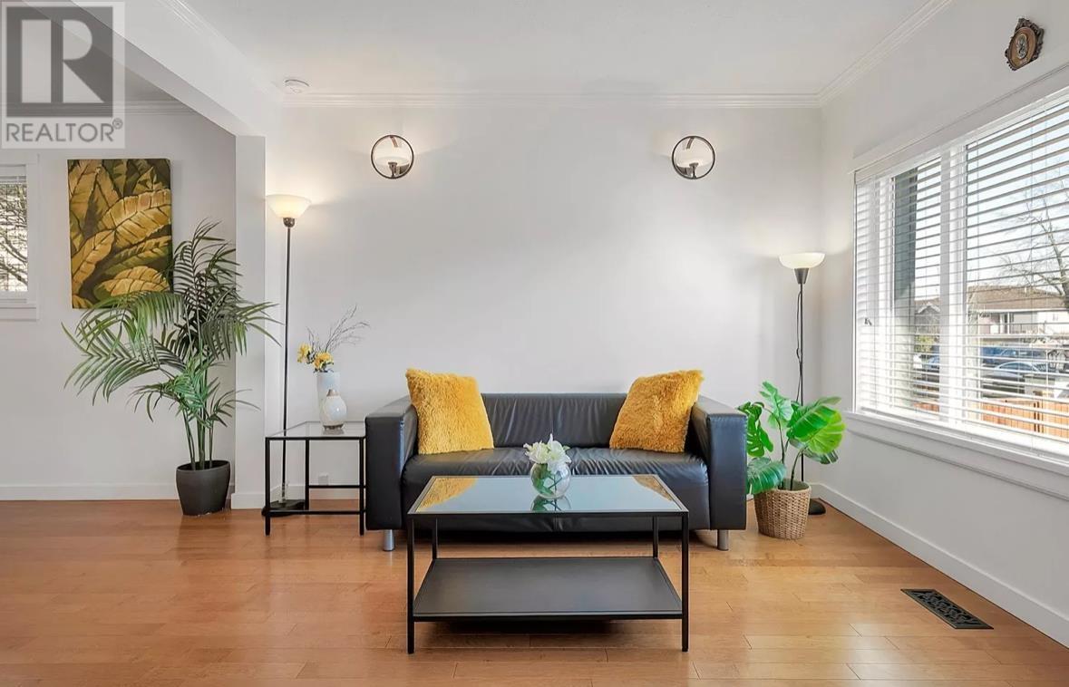 Property at 3865 FIR STREET image 4